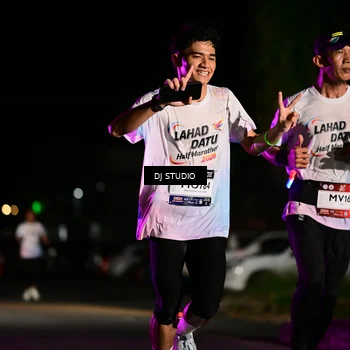 Runner Photo 7890931