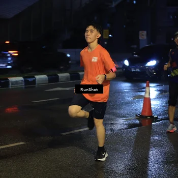 Runner Photo 7890935