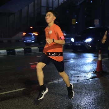 Runner Photo 7890941