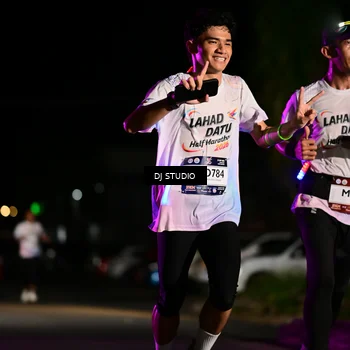 Runner Photo 7890945