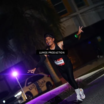 Runner Photo 7890948