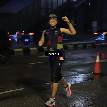 Runner Photo 7890953