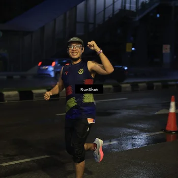 Runner Photo 7890956
