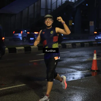 Runner Photo 7890957