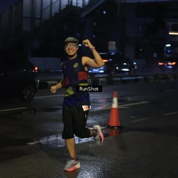 Runner Photo 7890989