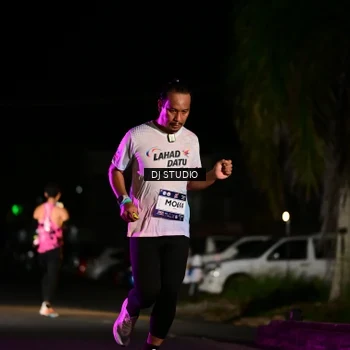 Runner Photo 7890990