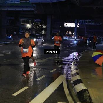 Runner Photo 7890993