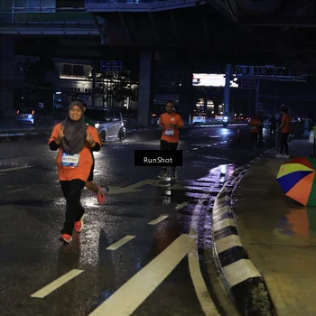 Runner Photo 7890994