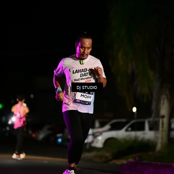 Runner Photo 7891001