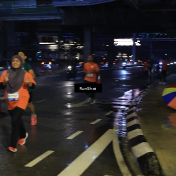 Runner Photo 7891003