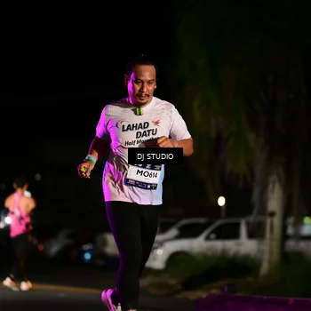 Runner Photo 7891018
