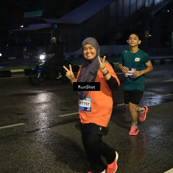 Runner Photo 7891033