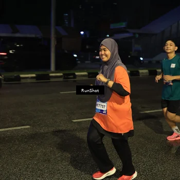 Runner Photo 7891034