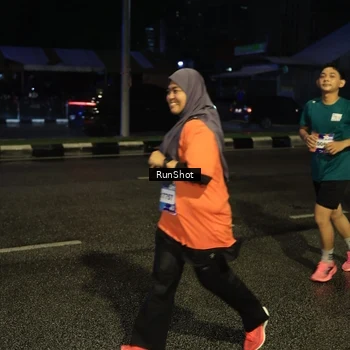 Runner Photo 7891036