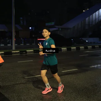 Runner Photo 7891045