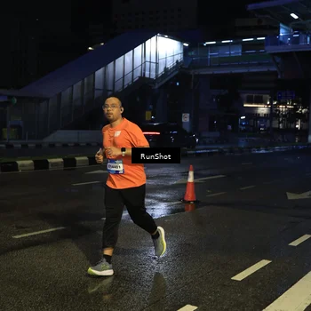 Runner Photo 7891065