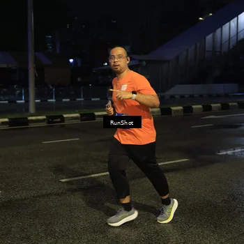 Runner Photo 7891078