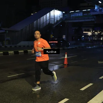 Runner Photo 7891090