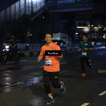 Runner Photo 7891097