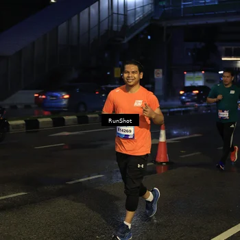 Runner Photo 7891105