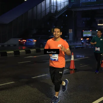 Runner Photo 7891106