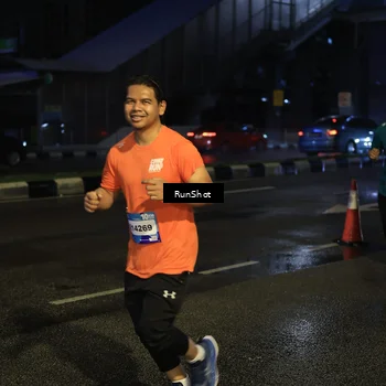 Runner Photo 7891128
