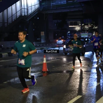 Runner Photo 7891135