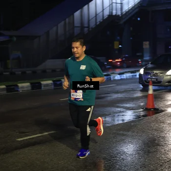 Runner Photo 7891141