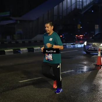Runner Photo 7891143