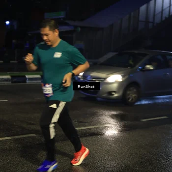 Runner Photo 7891152