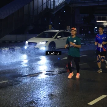 Runner Photo 7891160