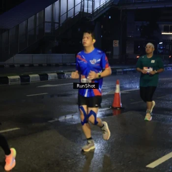 Runner Photo 7891187