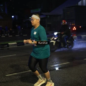 Runner Photo 7891244