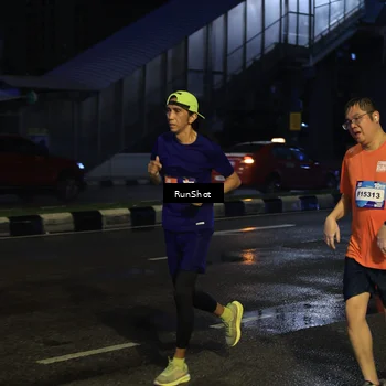 Runner Photo 7891252