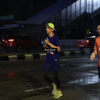 Runner Photo 7891259