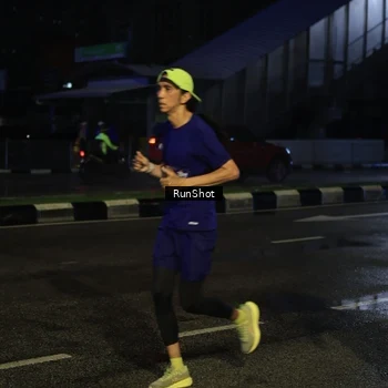 Runner Photo 7891267