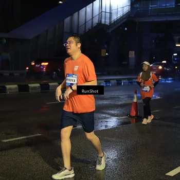 Runner Photo 7891275