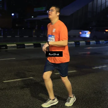 Runner Photo 7891310