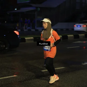 Runner Photo 7891335