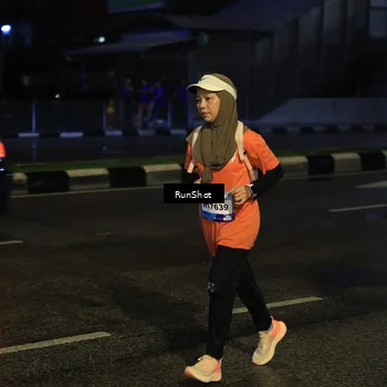 Runner Photo 7891339
