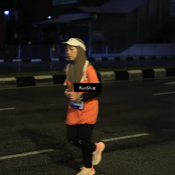 Runner Photo 7891343