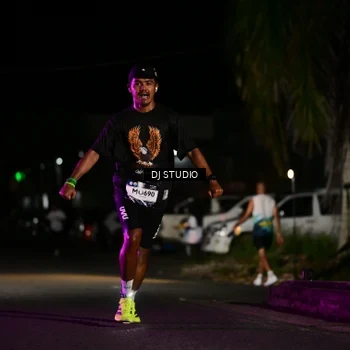 Runner Photo 7891358