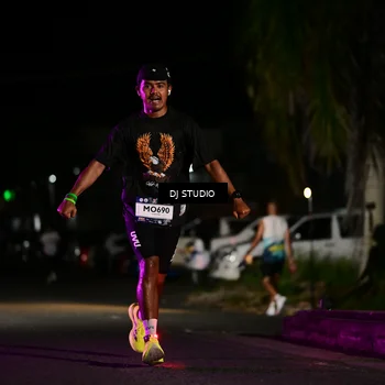 Runner Photo 7891360