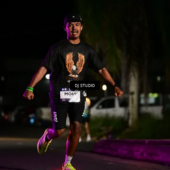 Runner Photo 7891371