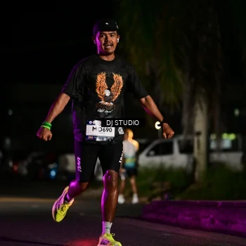 Runner Photo 7891378