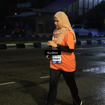 Runner Photo 7891380