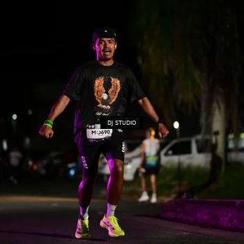 Runner Photo 7891382