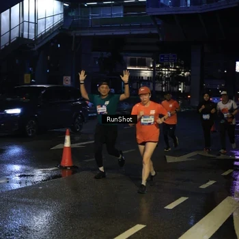 Runner Photo 7891399