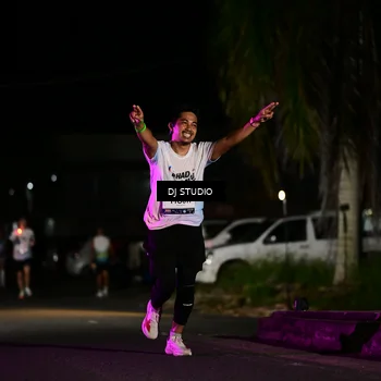 Runner Photo 7891400
