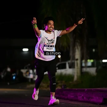 Runner Photo 7891411